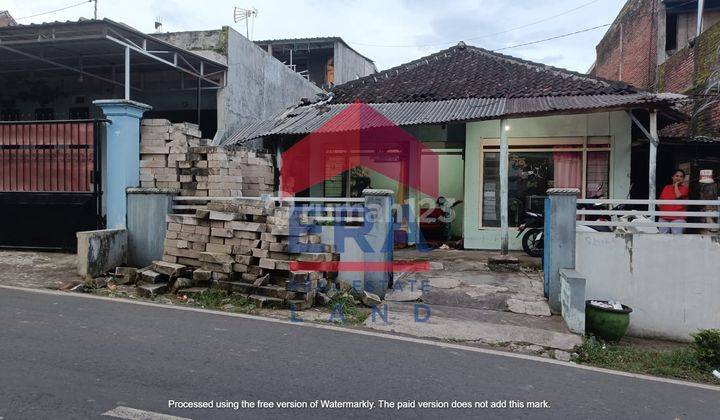 Rumah Bagus Unfurnished SHM Rawi Sari, Mulyorejo, Malang 1