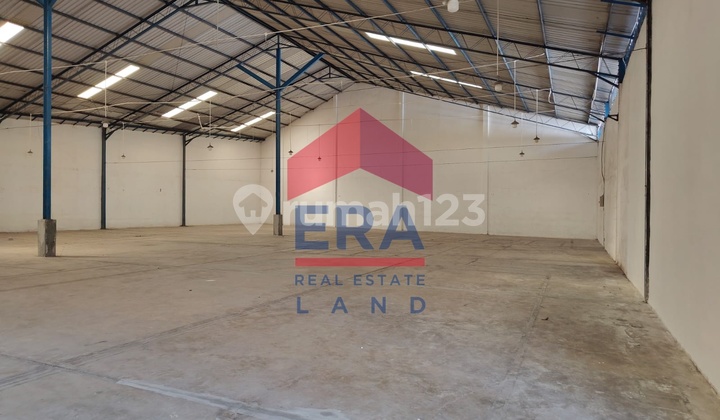 Good Warehouse 1330 m2 Pakis, Malang