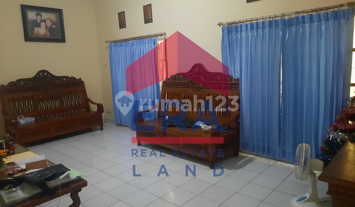 Rumah 2 Lantai Unfurnished di Jalan Bunga Flamboyan, Malang 2