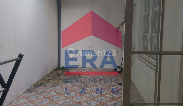 Rumah 3 Lantai Furnished SHM di Perumahan Citra Garden , Malang 2