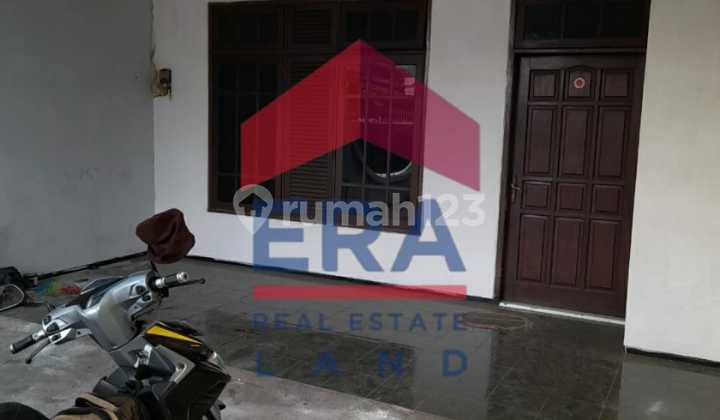Rumah Bagus SHM di Jalan Raya Sulfat, Malang