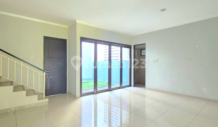 Rumah Rapi Siap Huni Dalam Cluster Discovery Bintaro - 0670 2