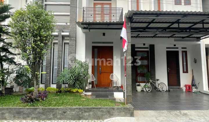 Neat, Ready-to-Occupy House in Puri Bintaro Sector 9 - 0022