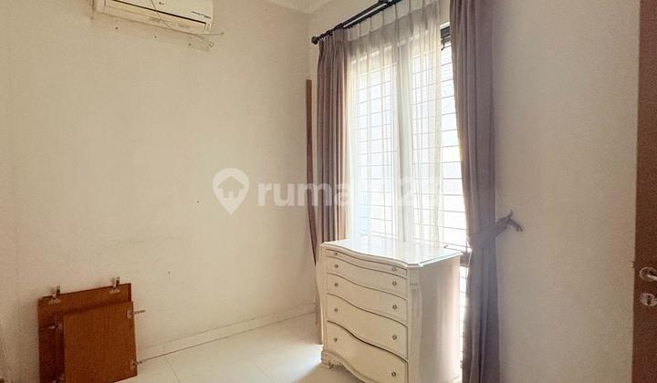 Rumah Hook Dekat Masjid di Discovery Bintaro - 0271 2