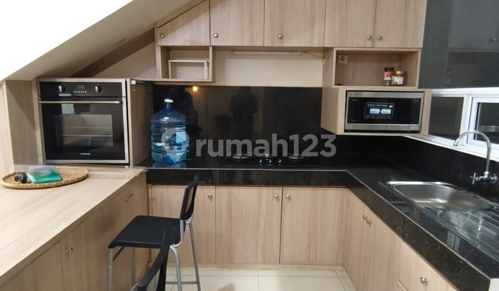 Disewakan Rumah Rapi Siap Huni Lokasi Discovery Bintaro - 0908 2