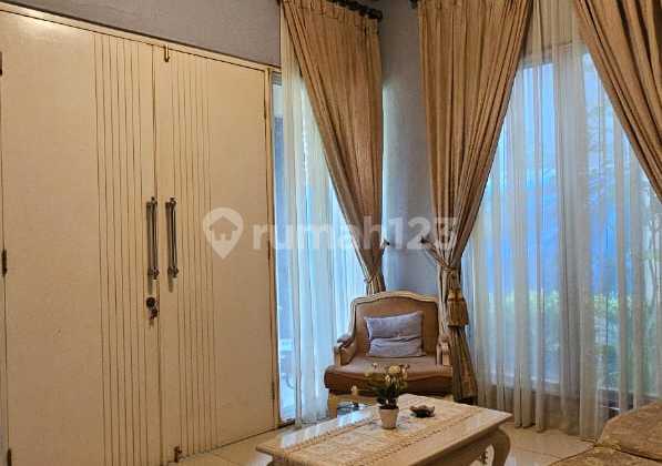 Rumah Bagus Siap Huni di Kebayoran Bintaro - 0090