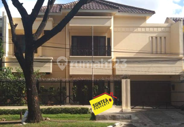 Spacious House Ready to Occupy, Location Bintaro Jaya Sector 7 - 0967