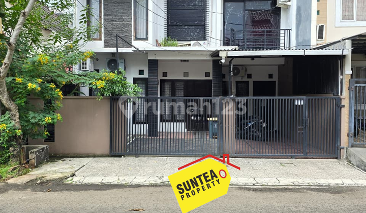 Nice Boarding House Ready to Occupied Attractive Price in Bintaro Sector 5 - 1028 1