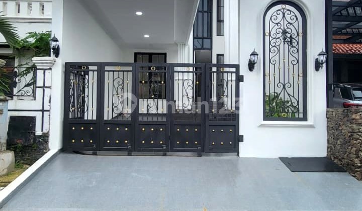Nice House Ready to Live In Within Bintaro Jaya Cluster Sector 9 - 0057