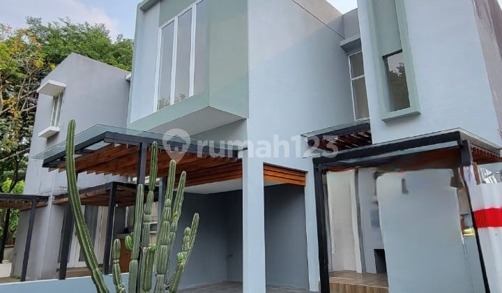 Rumah Bagus Siap Huni Lokasi Kebayoran Bintaro Jaya - 0066 2