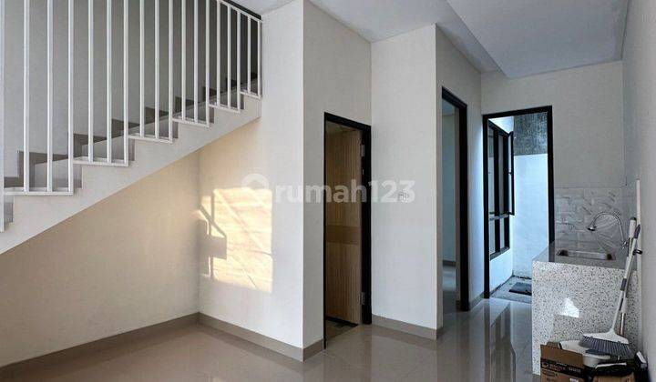 RUMAH BARU ROYAL PAKA RESIDENCE FREE BIAYA2 DEKAT UPN DAN MERR 2