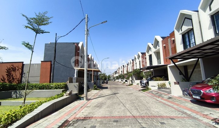 DEVELOPED AREA WITH VERY LARGE LAND IN MENTARI BEACH 2