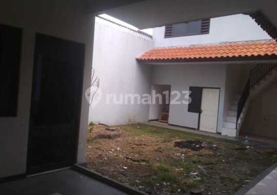 Grand House in Medokan Asri Barat Near UPN and Merr 2