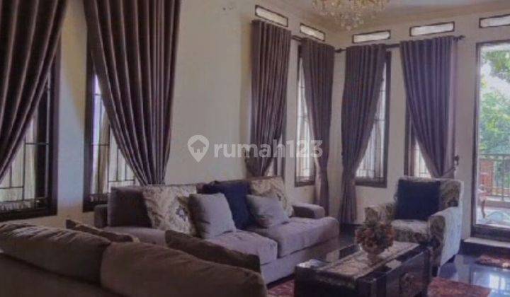 Dijual Rumah Hook 2 Lantai Bagus Di Legenda Wisata 2