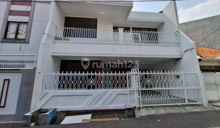 Tomang Jl.mandala Selatan Siap Huni, Jalan Lebar, 2 Lt, 4 Kamar 1