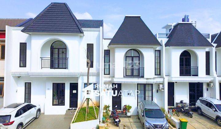 Rumah American Classic Hanya 10 menit dari pintu tol 1