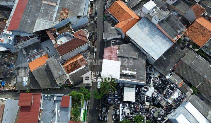 2,5 Km Dari Moi, Kontrakan 15 Pintu + Rumah 11
