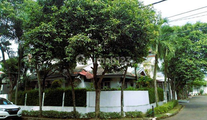 Rumah Hook Minimalis Modern 2 Lantai di Bintaro 9, Komplek Kucica 1