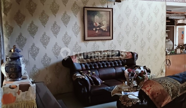 Rumah Strategis 2 Lantai Bintaro Sektor 5, Komplek Perkici 2