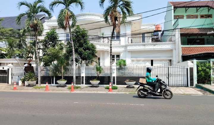 Lelang Murah Rumah Bagus Strategis Pondok Indah Jakarta Selatan 2