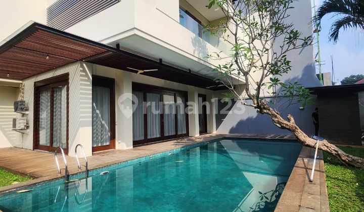 Rumah Hoek Mewah Murah Strategis Pondok Indah Jakarta Selatan