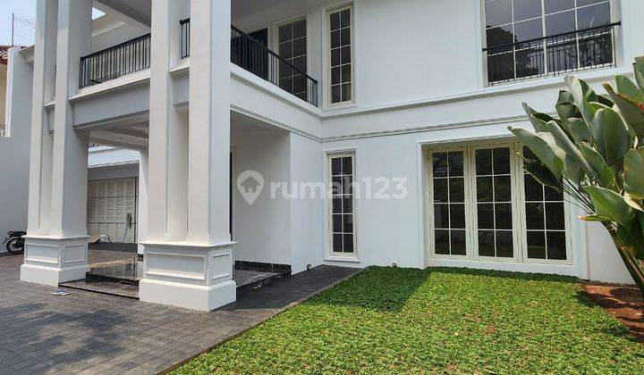 Brandnew White House Strategis Patra Kuningan Jakarta Selatan 1