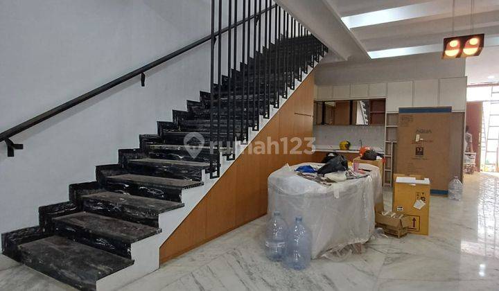 Rumah Baru Minimalis Siap Huni Di Kemang Jakarta Selatan 2