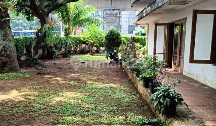 Rumah Hitung Tanah Strategis Di Kebayoran Baru Jakarta Selatan 2
