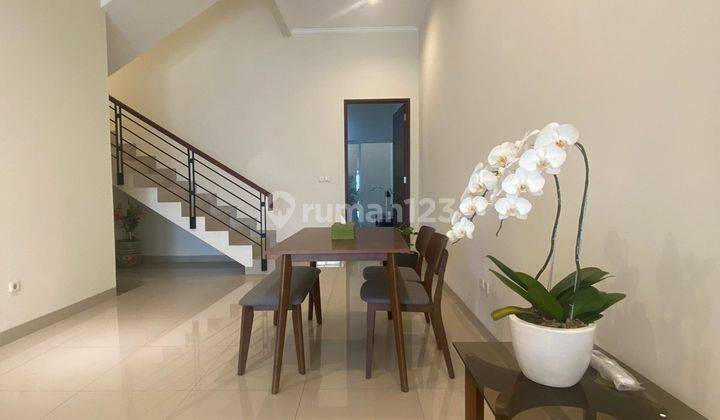 Rumah Cantik Minimalis Modern Pondok Indah Jakarta Selatan 2