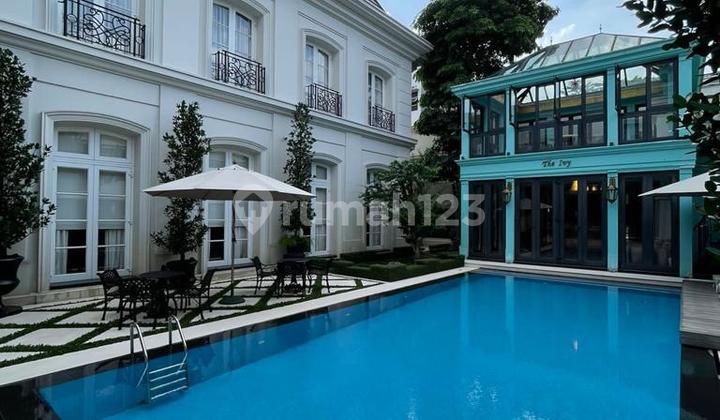 Rumah Mewah Semi Furnished Lokasi Premium Menteng Jakarta Pusat Rumah Mewah Semi Furnished Lokasi Premium Menteng Jakarta Pusat