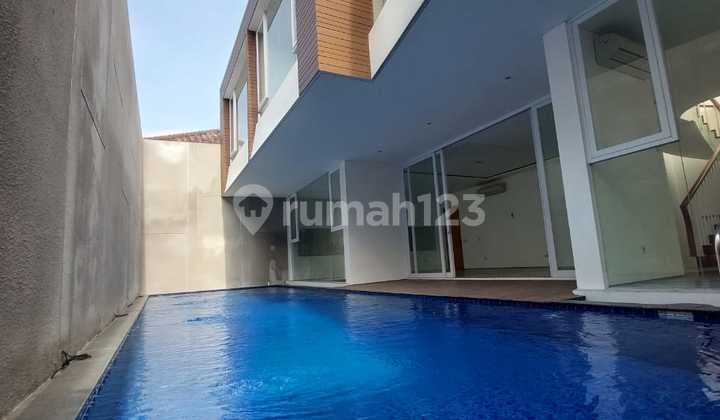 Brand New Modern Luxury House Strategis Di Pondok Indah Brand New Modern Luxury House Strategis Di Pondok Indah