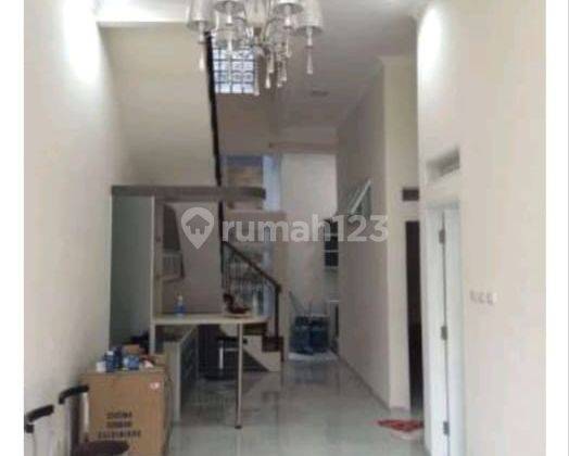 Rumah Cantik Minimalis Modern Siap Huni Strategis Bintaro Tangsel 2