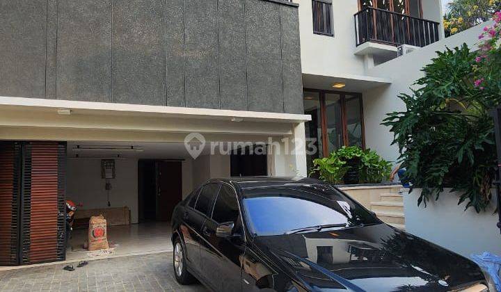 Rumah Mewah Siap Huni Strategis Area Cipete Jakarta selatan 1