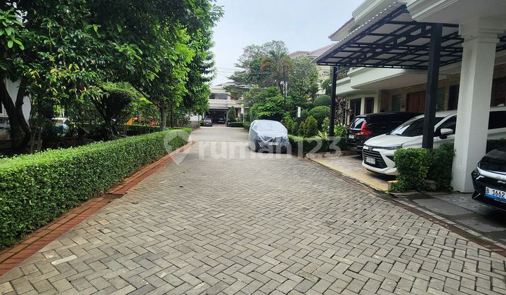 Spacious Strategic Luxury House in Pondok Labu, South Jakarta 2