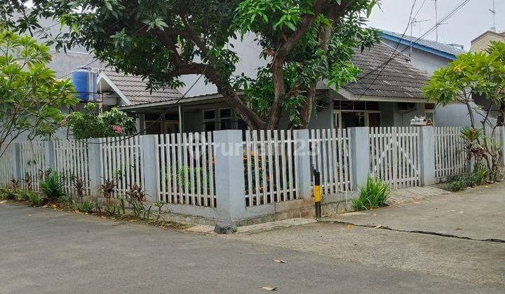 Rumah Hoek Bagus Terawat Siap Huni Strategis Area Galaxy Bekasi 1