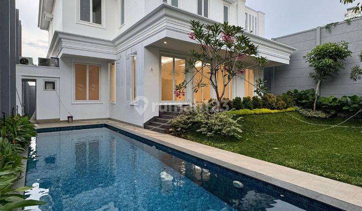 Rumah Mewah Modern Strategis Di Kebayoran Baru Jakarta Selatan 1