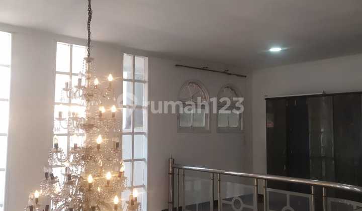 Affordable House at Strategic NJOP Price in Petojo Area, Central Jakarta 2