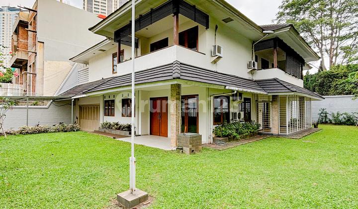 Beautiful Modern Tropical Corner House in Simprug Near Senayan South Jakarta