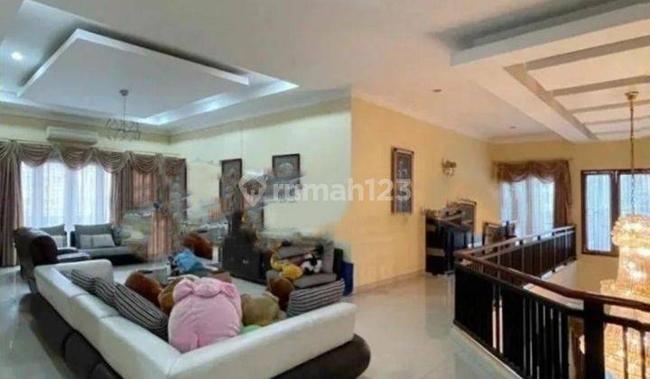 Rumah Mewah Luas Strategis Kawasan Premium Menteng Jakarta Pusat 2