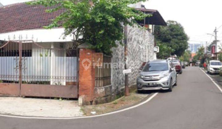 Rumah Hoek Bagus Terawat Strategis Di Pejompongan Benhil Jakpus 1