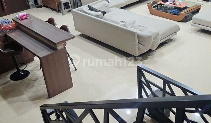 DIJUAL!! Rumah Luas Posisi Hook Di Pelangi Raya, Nego Sampai Deal