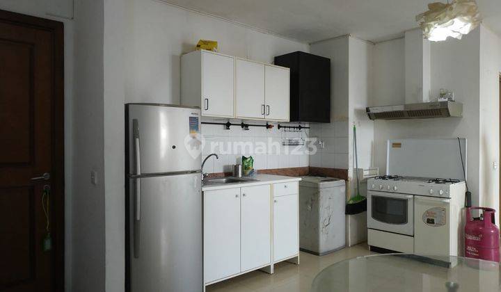 Disewakan Apt. Paladian Park Middle Floor Semi Furnish, Harga Ok 1