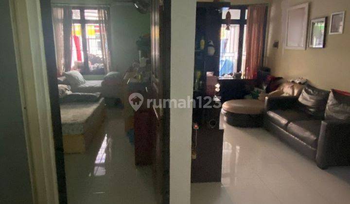 Jual Cepat Rumah Standart Bagus Jalan 2,5 Mobil di Agung Utara 1