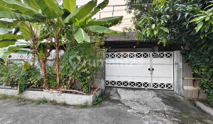 Jual Cepat, Rumah Tua Hitung Tanah Row 2Mobil Lebar Di Sunter Agung Jual Cepat, Rumah Tua Hitung Tanah Row 2Mobil Lebar Di Sunter Agung