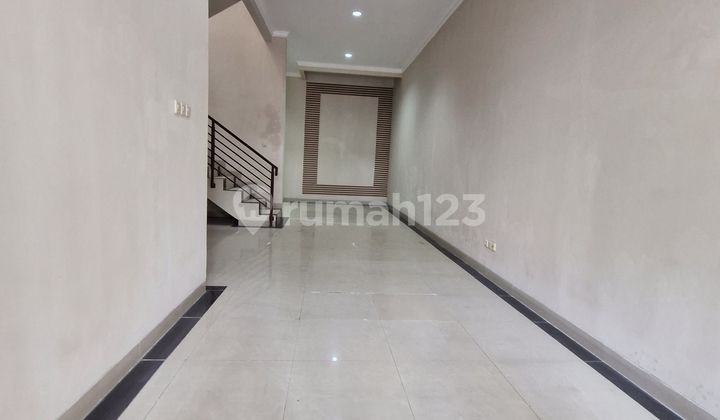 Disewakan, Rumah Siap Huni Rapih di Taman Nyiur, Nego