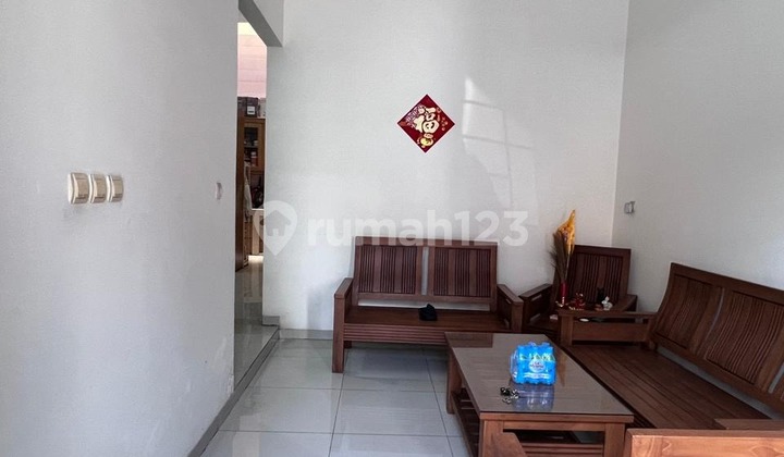 For Sale, Neat Minimalist House Ready to Occupy 3 Car Row in STS, Negotiable For Sale, Neat Minimalist House Ready to Occupy 3 Car Row in STS, Negotiable