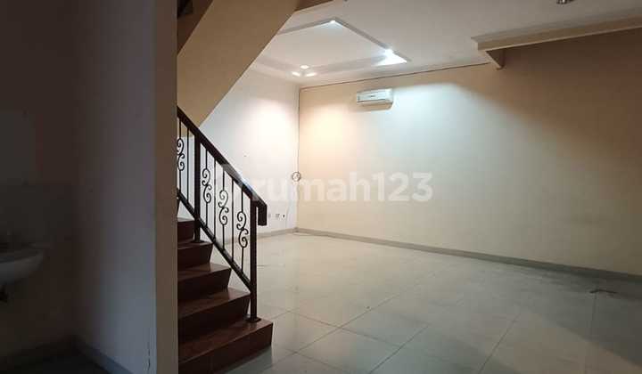 Hot Sale Jual Cepat, Rumah 2Lt Rapih Siap Huni di Sunter Paradise Hot Sale Jual Cepat, Rumah 2Lt Rapih Siap Huni di Sunter Paradise