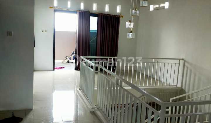 Jual Cepat, Rumah Bangunan Baru Rapih Siap Huni di Warakas, Nego