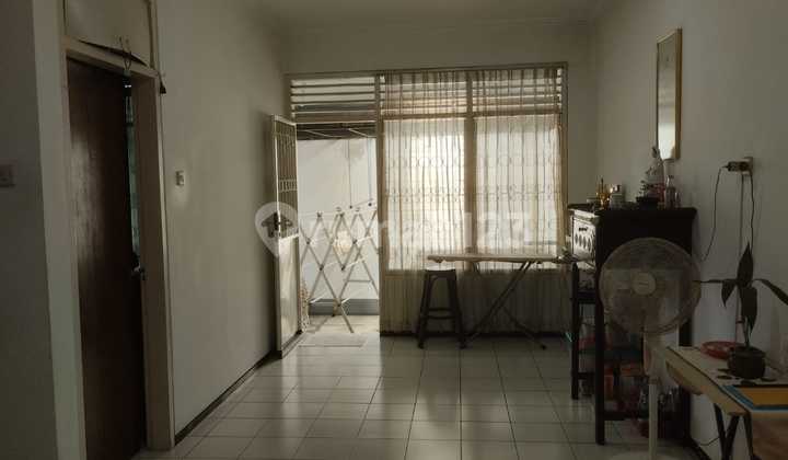 Jual Cepat, Rumah Standart Rapih 2Lantai di Kelapa Puan, Nego