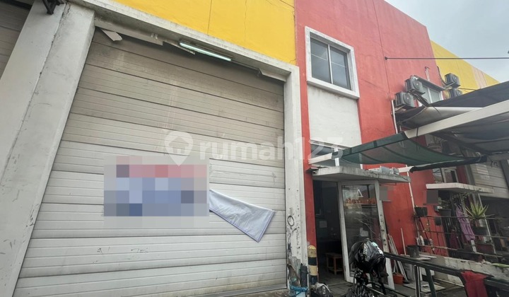 For Quick Sale, 1 1/4-Story Warehouse in Bizpark Cakung For Quick Sale, 1 1/4-Story Warehouse in Bizpark Cakung